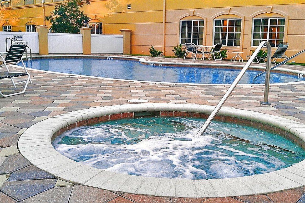 ホテル La Quinta By Wyndham セント・オーガスティン エクステリア 写真