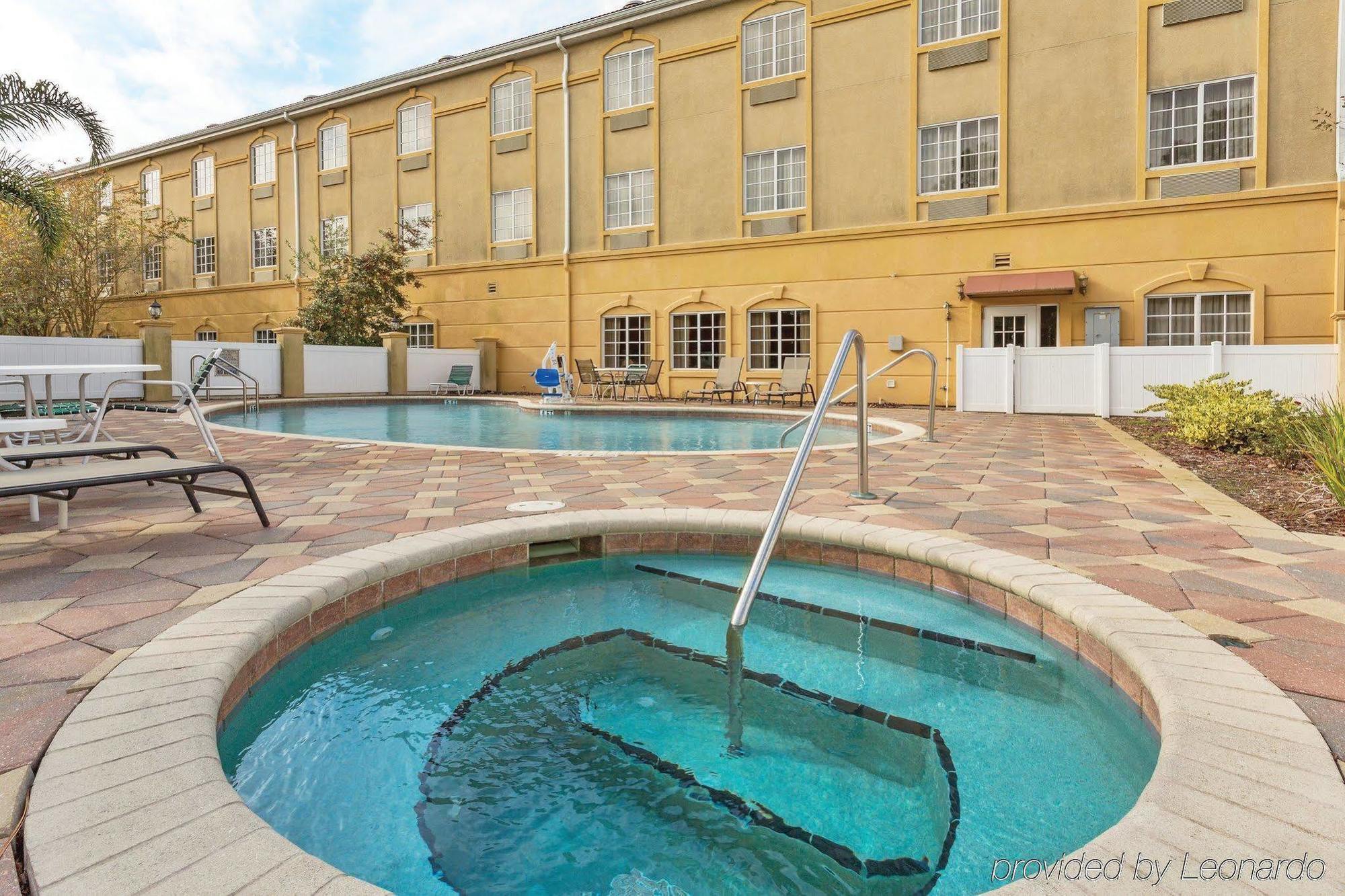 ホテル La Quinta By Wyndham セント・オーガスティン エクステリア 写真